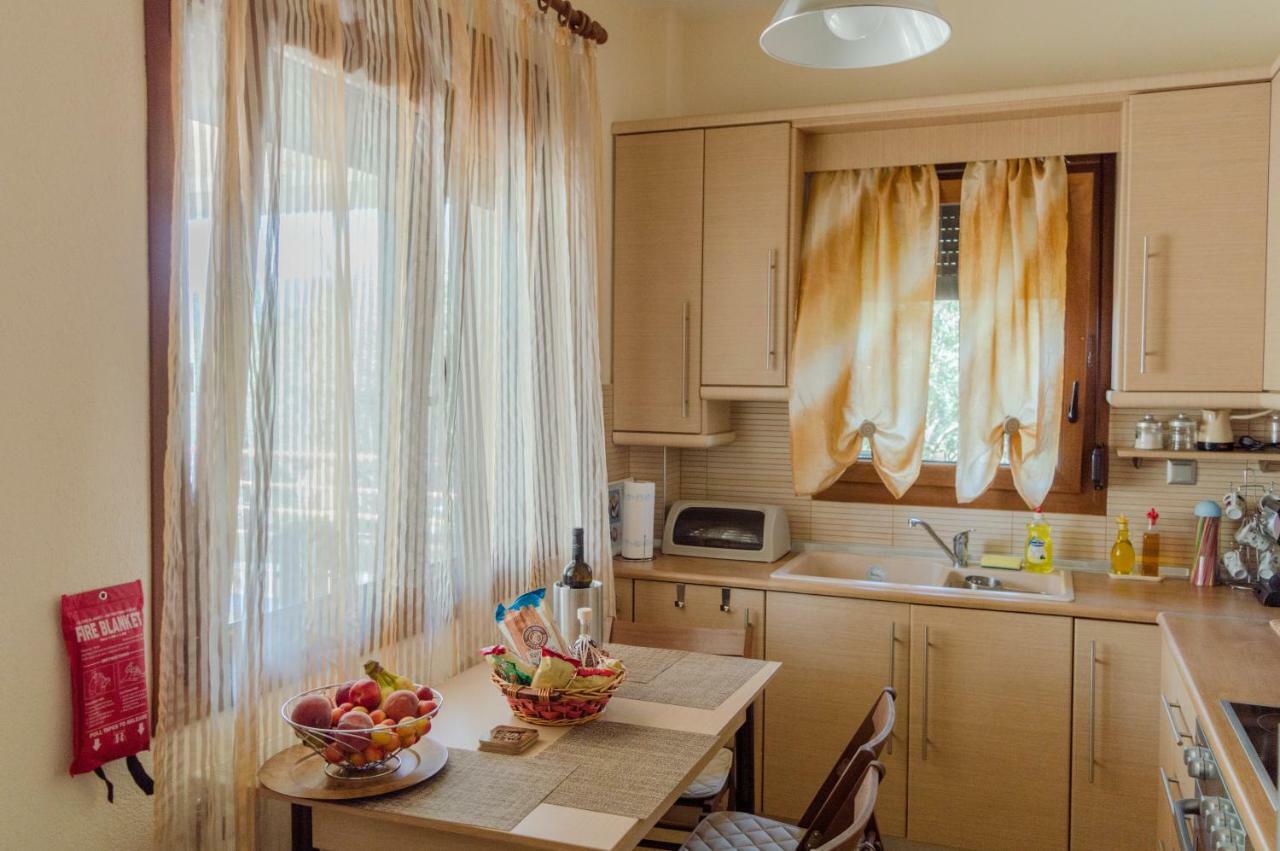 Family Resort In Неа-Врасна Экстерьер фото